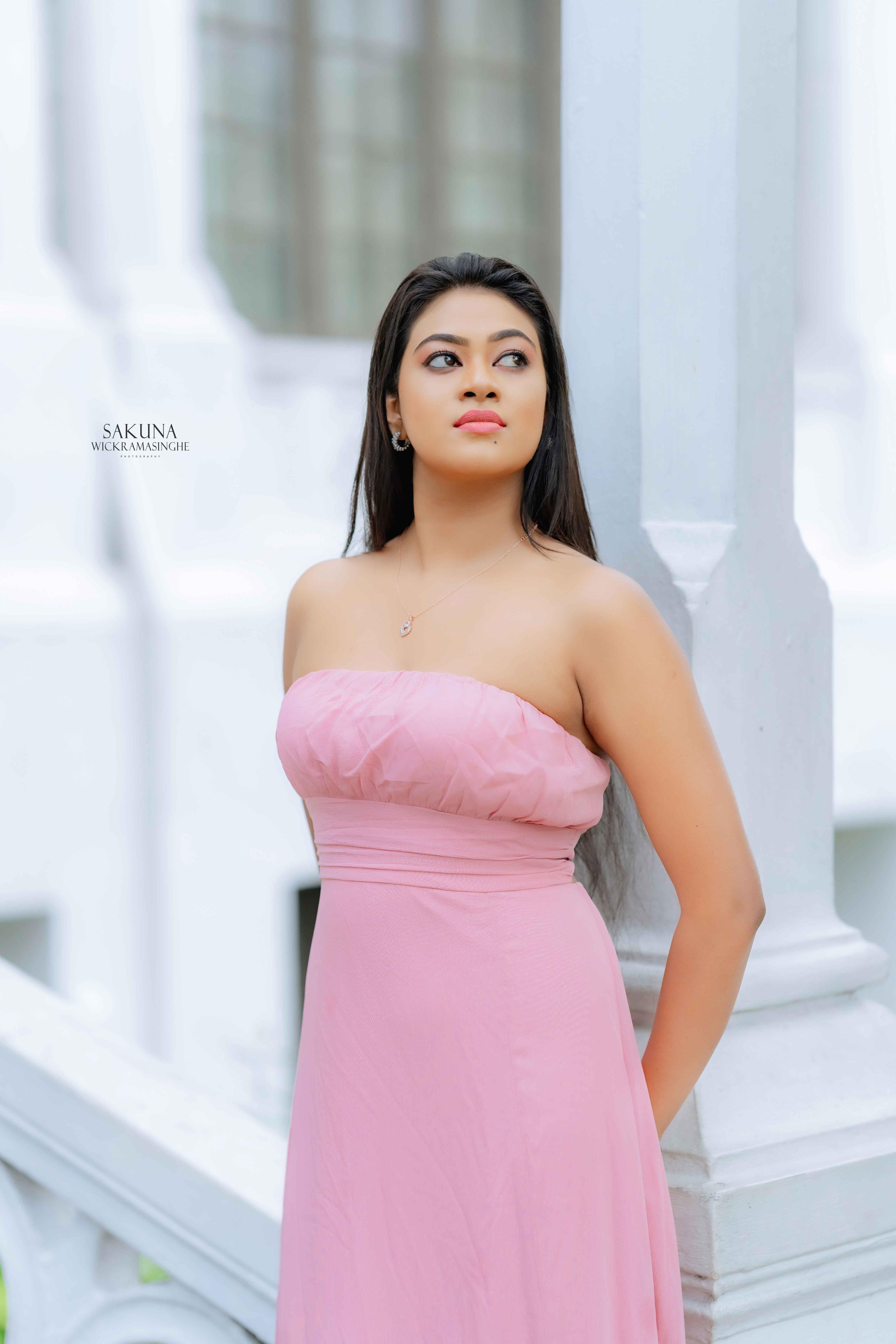 Promotion photography in Sri Lanka by Sakuna Wickramasinghe — photo 46